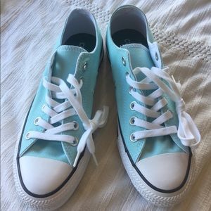 Light blue converse